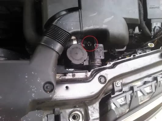 Jaki płyn do chłodnicy BMW E39 - uniknij kosztownych błędów