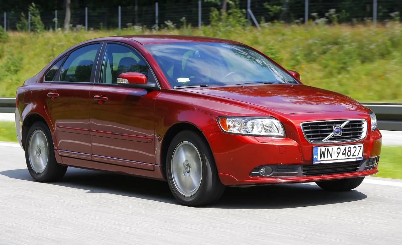Volvo S40 jaki silnik - poznaj najlepsze opcje i ich osiągi