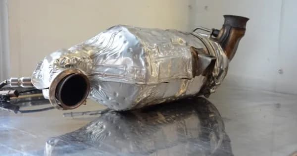 Ile trwa czyszczenie DPF? Sprawdź, co wpływa na czas usługi