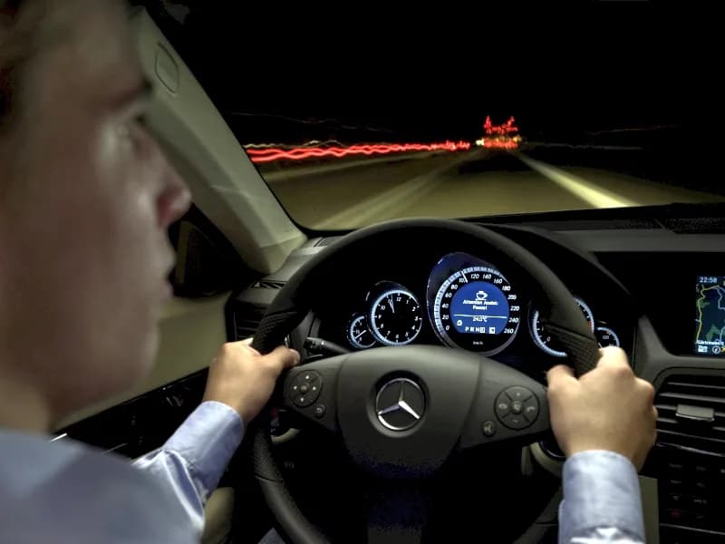 Objawy uszkodzonej maglownicy w Volvo S60 – nie ignoruj tych sygnałów